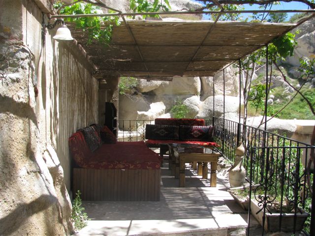 An Enjoyable Place Spent Drinking Wine at the Gamirasu Cave Hotel (photo by Dee Andrews)